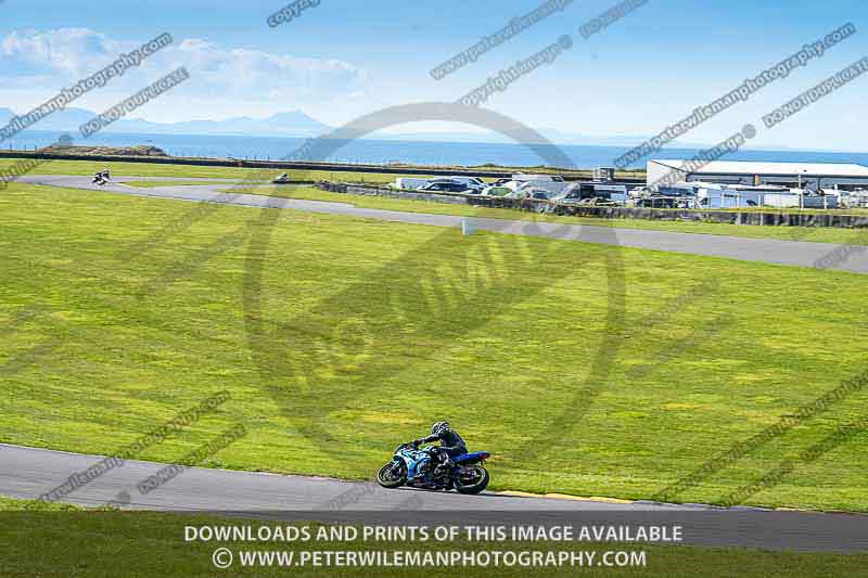 anglesey no limits trackday;anglesey photographs;anglesey trackday photographs;enduro digital images;event digital images;eventdigitalimages;no limits trackdays;peter wileman photography;racing digital images;trac mon;trackday digital images;trackday photos;ty croes